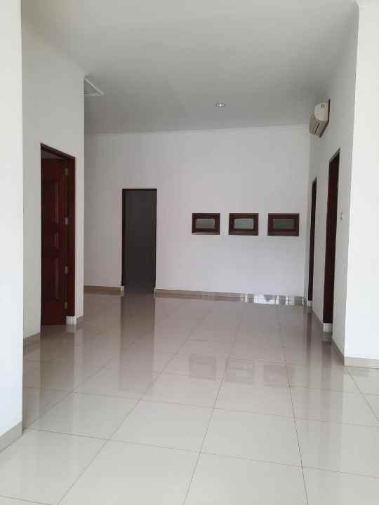 dijual rumah kelapa gading