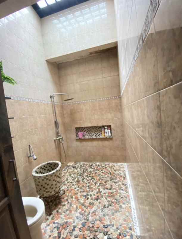 dijual rumah kemajuan 21b petukangan