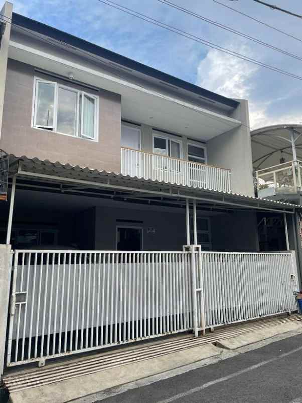 dijual rumah komp cisangkan permai cimahi