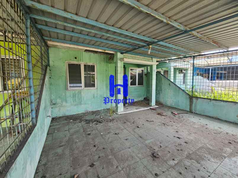 dijual rumah komplek greenland