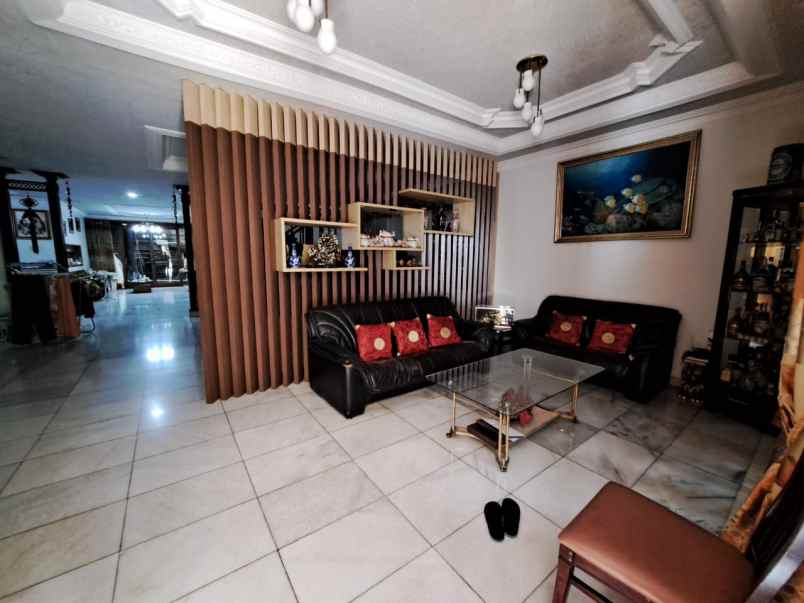 dijual rumah komplek metro sunter