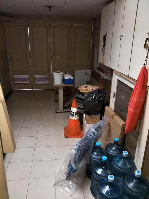 dijual rumah komplek tanjung barat indah
