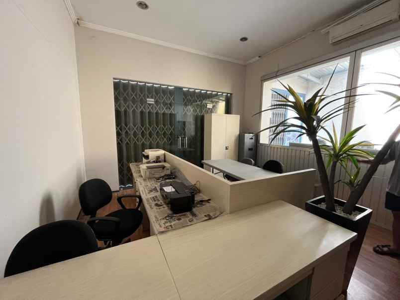 dijual rumah kutai