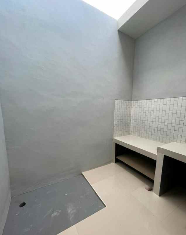 dijual rumah lokasi gpa karangploso malang