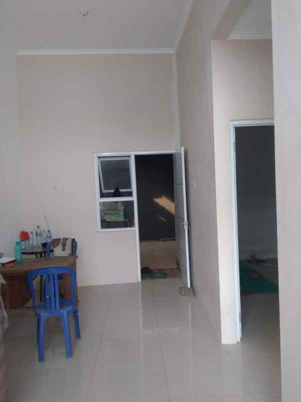 dijual rumah lokasi strategis akses