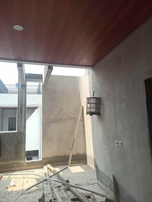 dijual rumah matraman utan jayu