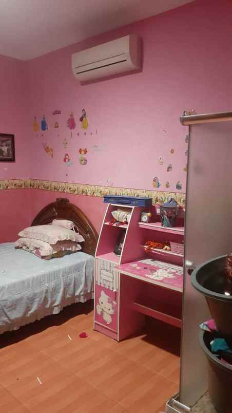 dijual rumah mekarsari kec cimanggis