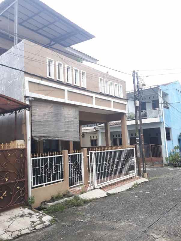 dijual rumah meruyung kec limo kota