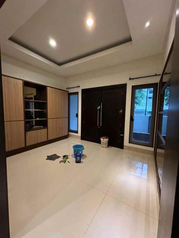 dijual rumah mewah di pik camar elok jakarta utara