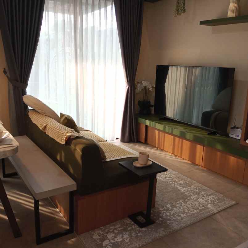 dijual rumah minimalis modern dan strategis