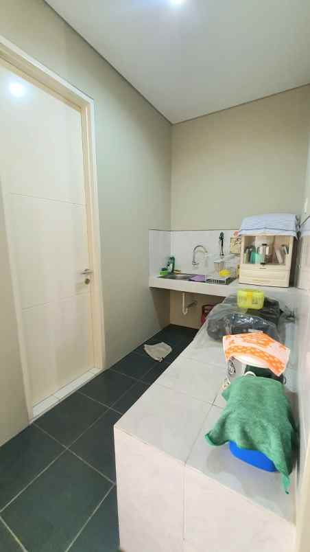 dijual rumah northwest hill