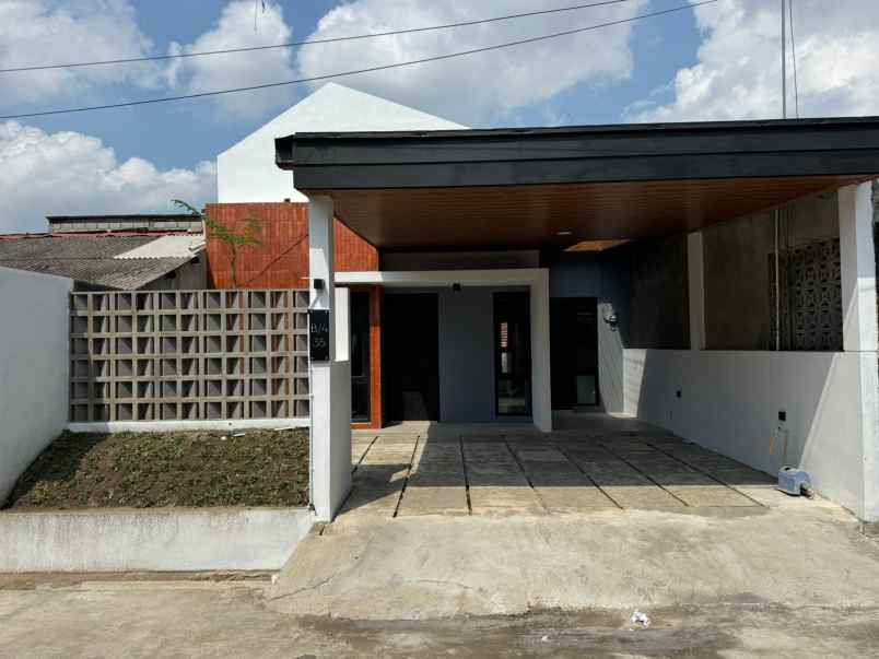 dijual rumah pajangan bantul yogyakarta