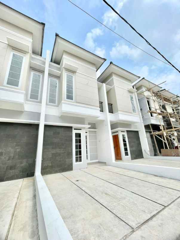 dijual rumah pamulang tangerang selatan