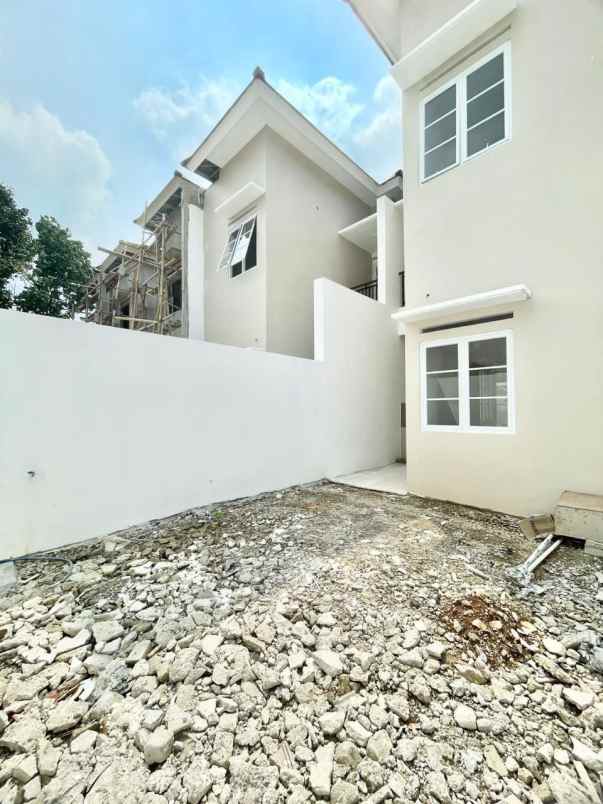 dijual rumah pamulang tangerang selatan