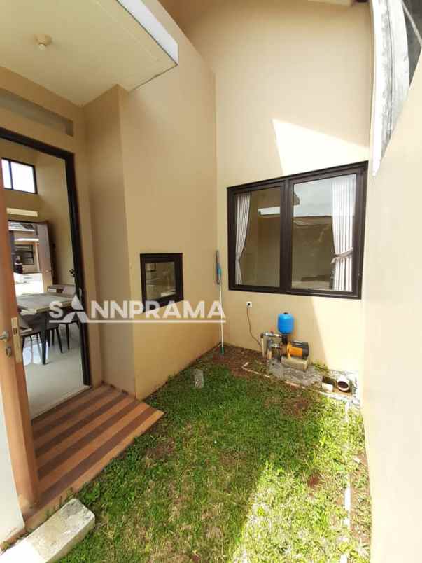 dijual rumah pamulang timur