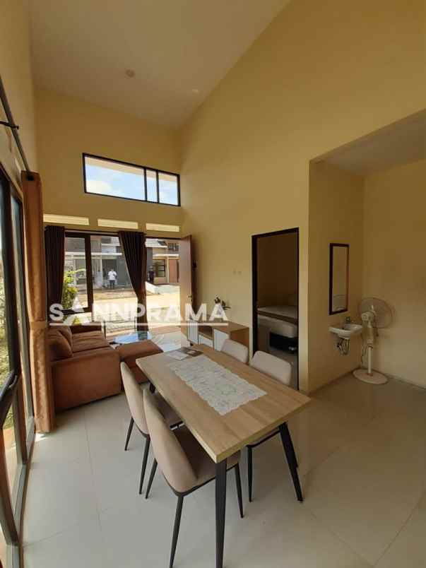 dijual rumah pamulang timur