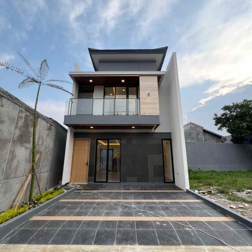 dijual rumah pancoran mas