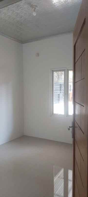 dijual rumah pancoran mas depok
