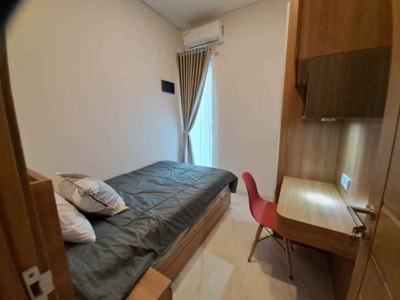 dijual rumah pejaten jakarta selatan