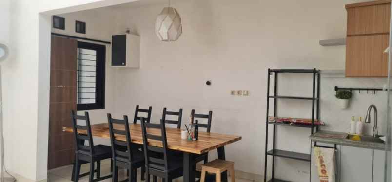 dijual rumah permata bintaro