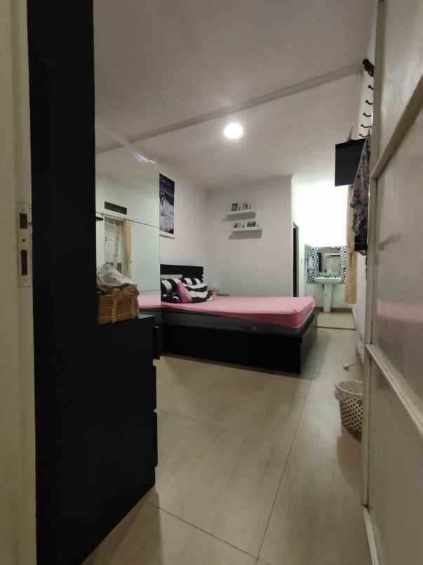 dijual rumah permata buah batu