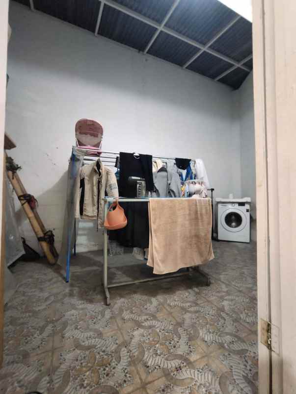 dijual rumah permata buah batu