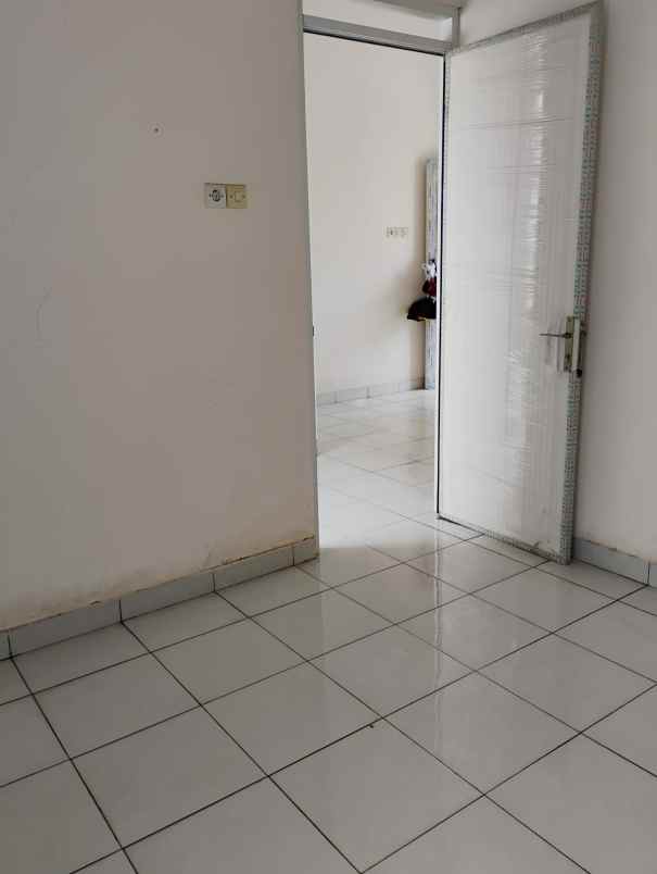 dijual rumah perumahan grand nusa indah