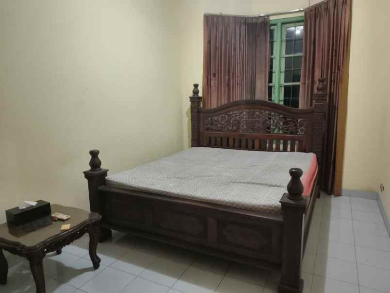 dijual rumah perumahan lempong sari