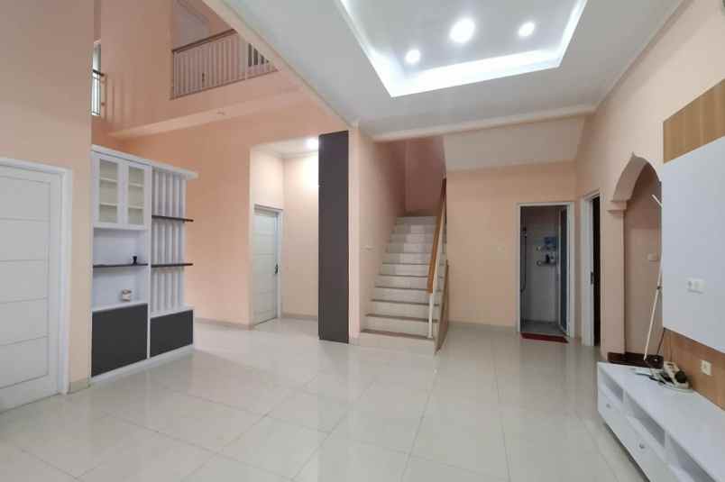 dijual rumah perumahan permata harapan