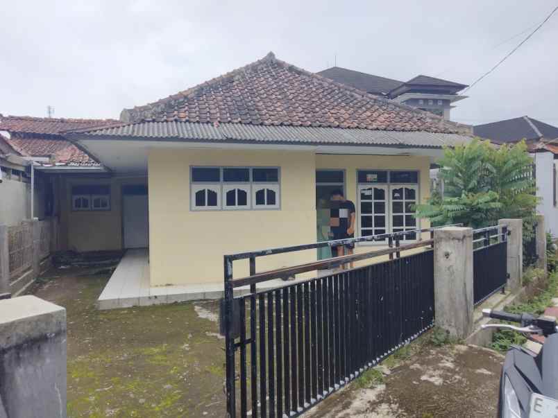 dijual rumah pinggir jl raya desa di sampora cilimus