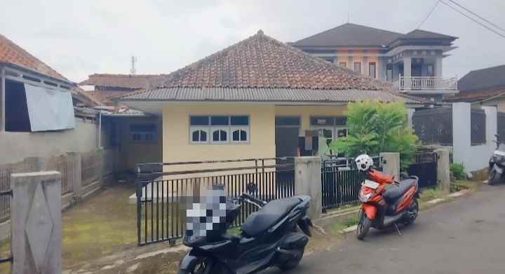 dijual rumah pinggir jl raya desa di sampora cilimus