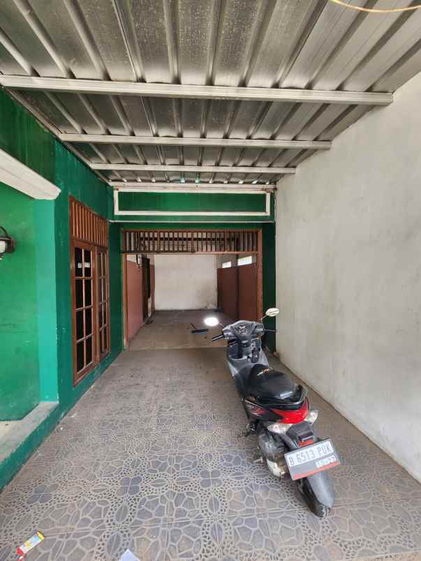 dijual rumah pisangan ciputat timur tangsel