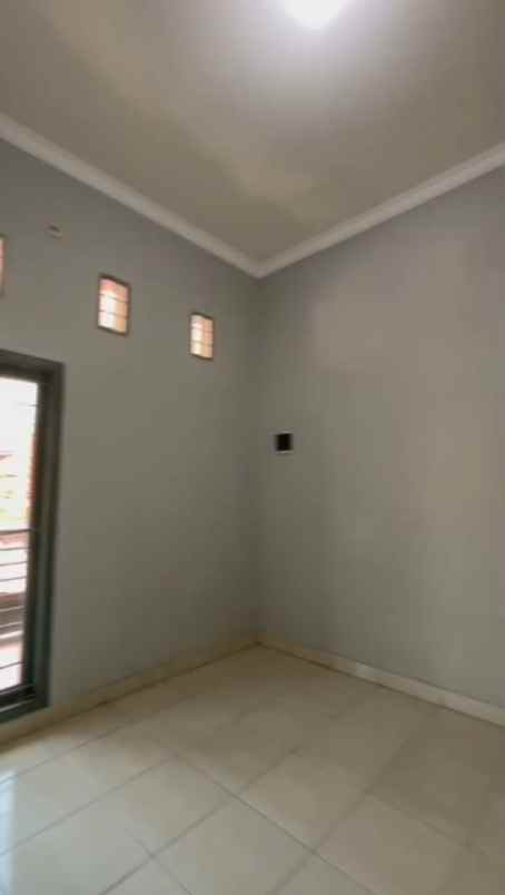 dijual rumah ploso timur