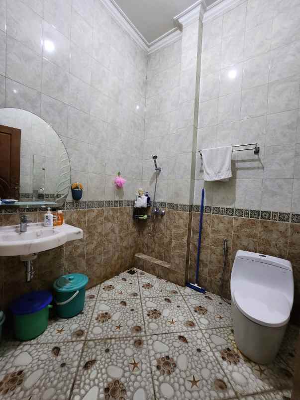 dijual rumah pondok kelapa jaktim