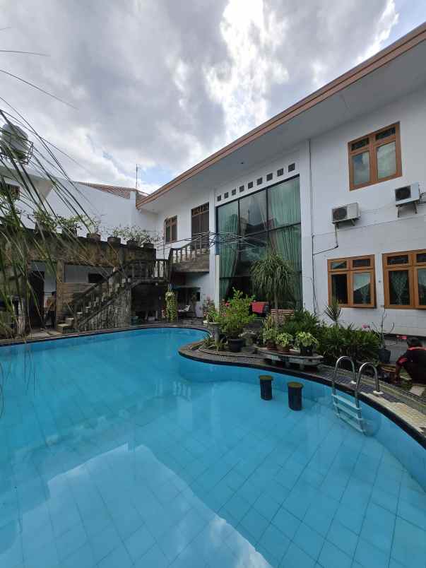 dijual rumah pondok kelapa jaktim