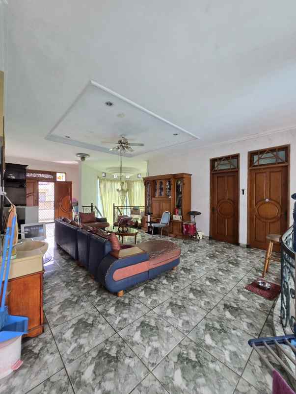 dijual rumah pondok kelapa jaktim