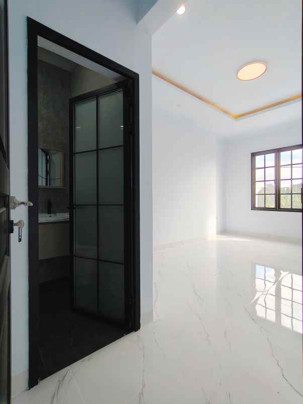 dijual rumah pondok kelapa jaktim