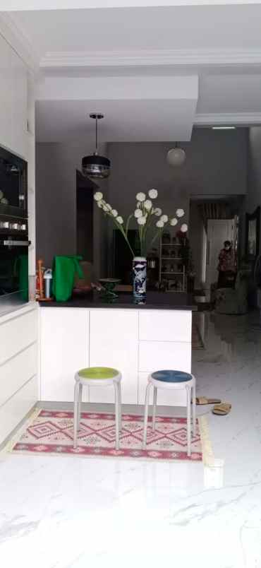 dijual rumah pondok labu