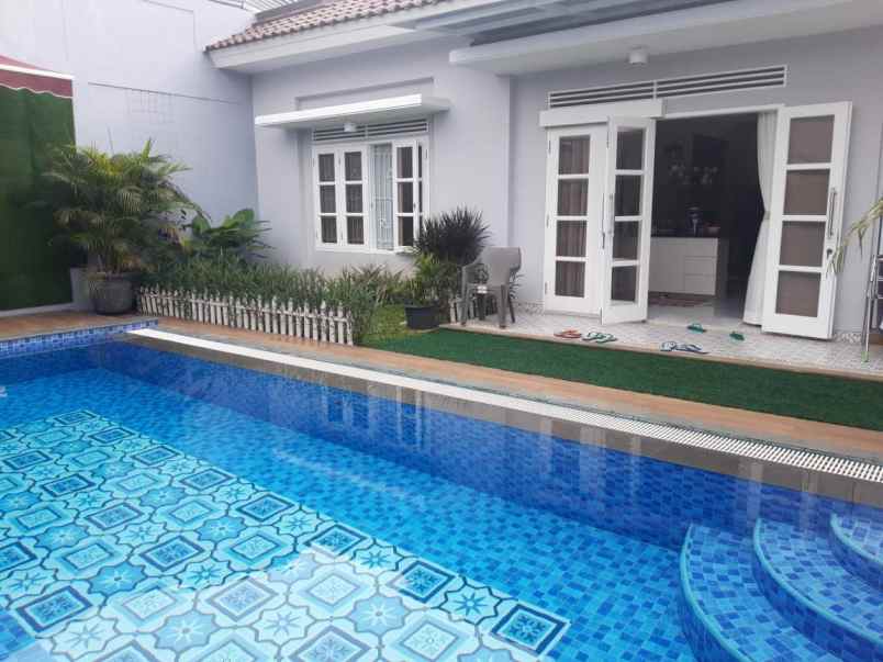 dijual rumah pondok labu