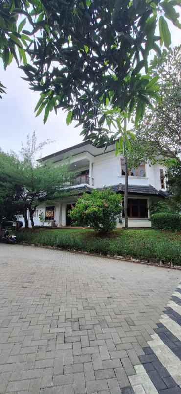 dijual rumah pondok labu
