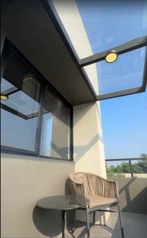 dijual rumah premium di park serpong harga dibawah 1m