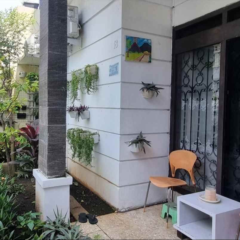 dijual rumah prime cantik siap huni