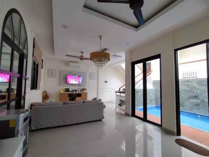 dijual rumah pulo asem