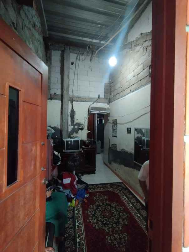 dijual rumah pup sektor 5