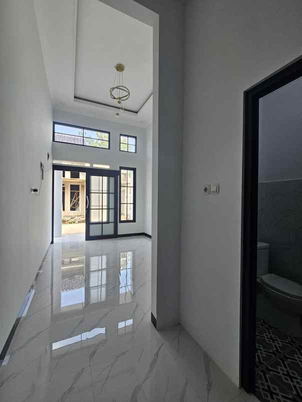 dijual rumah ragajaya citayam