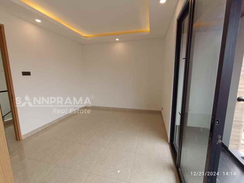dijual rumah rangkapan jaya baru