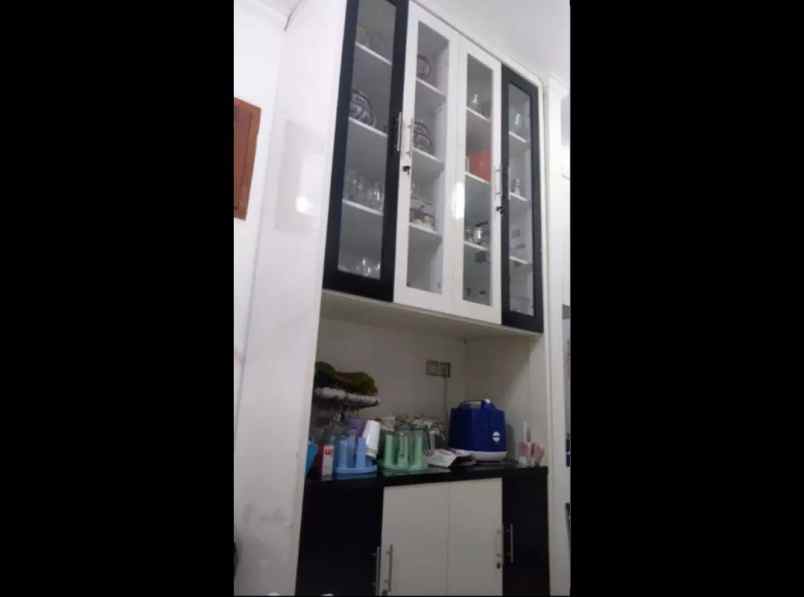 dijual rumah rawageni kel ratu jaya kec