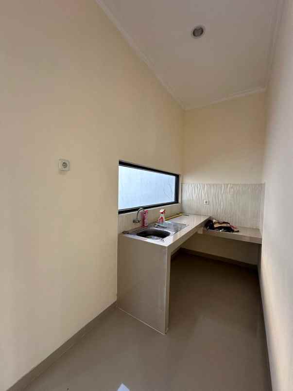 dijual rumah ready stock kawasan tasikmadu kota malang