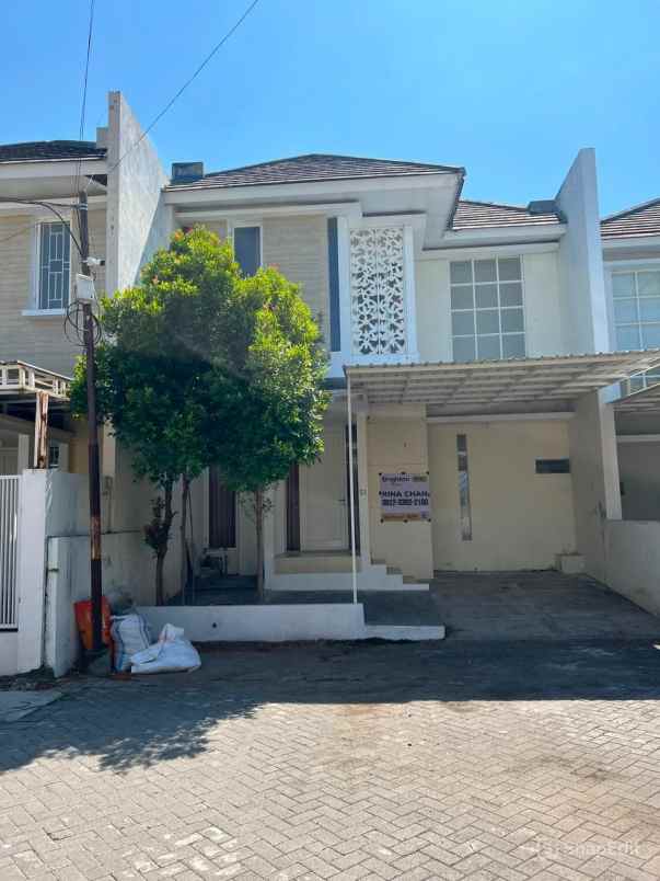 dijual rumah regency one