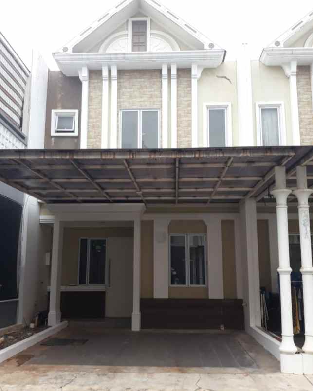 dijual rumah rumah jakarta garden city